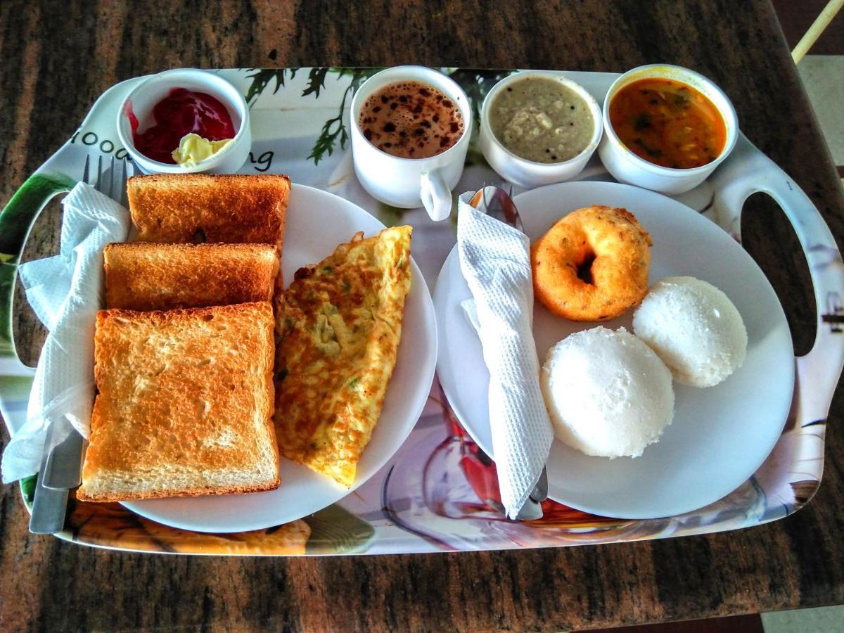 Fabhotel Emerald होटल 3*