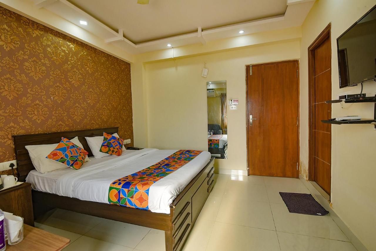 होटल Fabhotel Emerald Bangalore